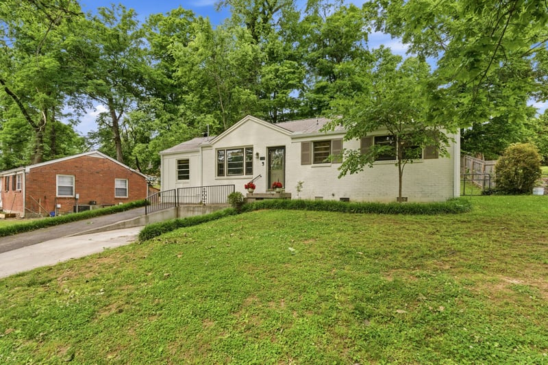 520 Cottonwood Dr, Nashville, TN 37214