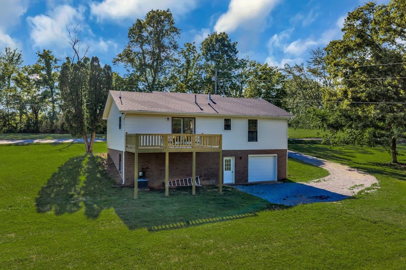 1006 Pond Switch Rd, Dickson, TN 37055