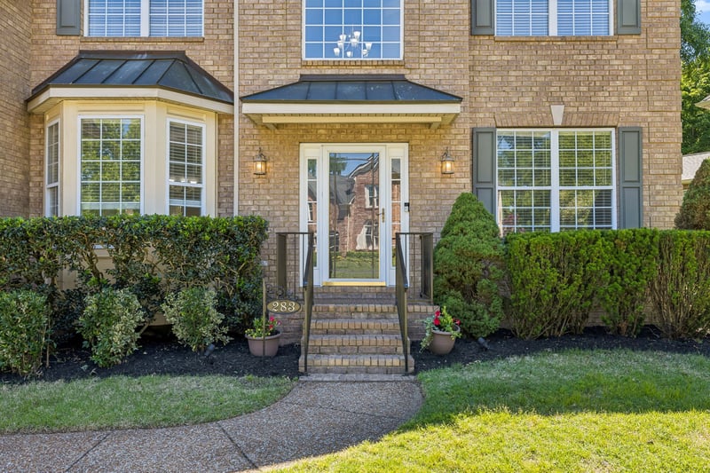 283 Stonehaven Cir, Franklin, TN 37064