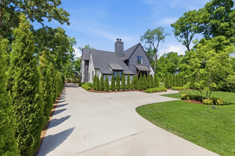 1138 Brookmeade Dr, Nashville, TN 37204