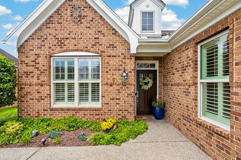 198 Cobbler Cir, Hendersonville, TN 37075