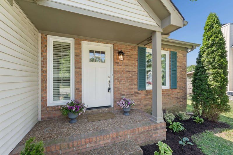 5204 Village Trce, Nashville, TN 37211