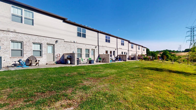 1401 Villa Cir, Lebanon, TN 37090