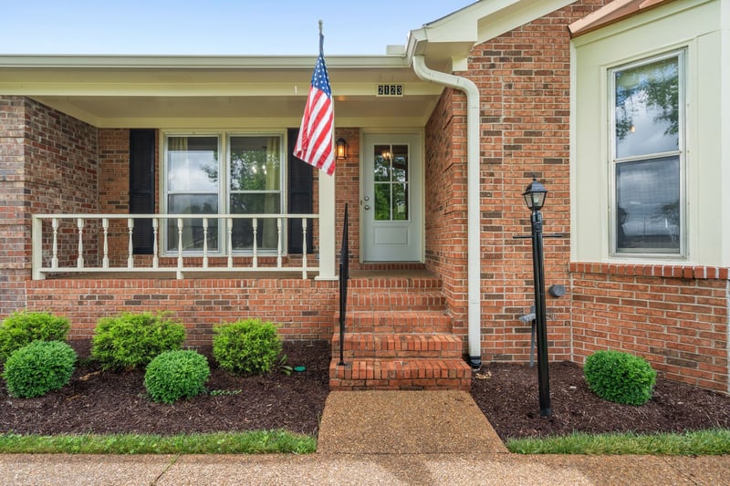 2123 River Chase Dr, Murfreesboro, TN 37128