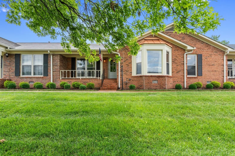 2123 River Chase Dr, Murfreesboro, TN 37128