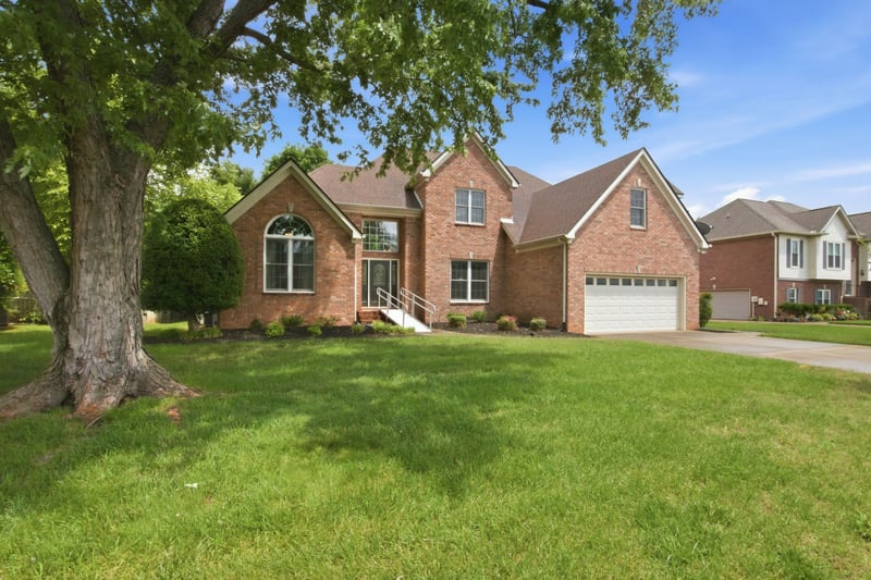 1823 Azure Way, Murfreesboro, TN 37128