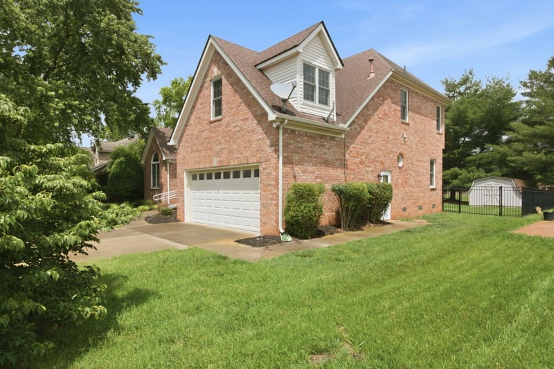 1823 Azure Way, Murfreesboro, TN 37128