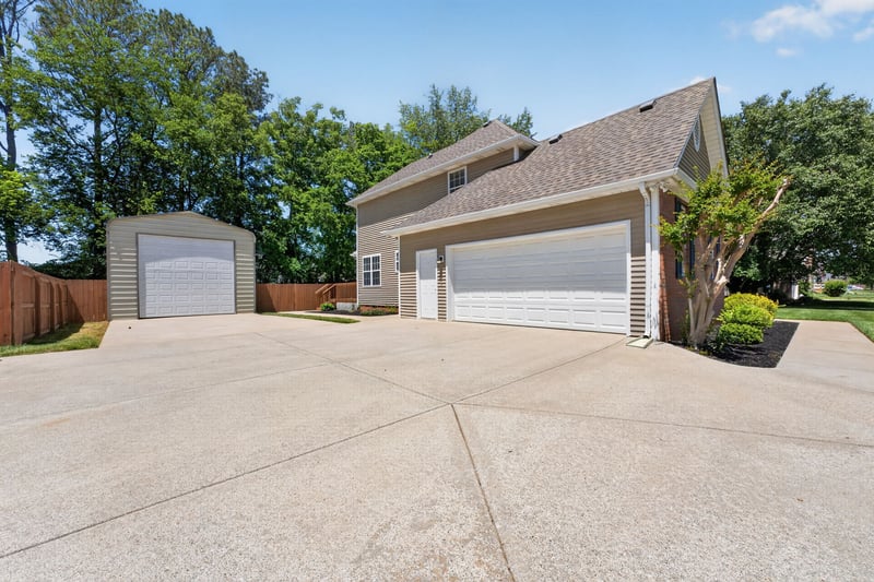 2903 Vinemont Dr, Murfreesboro, TN 37130
