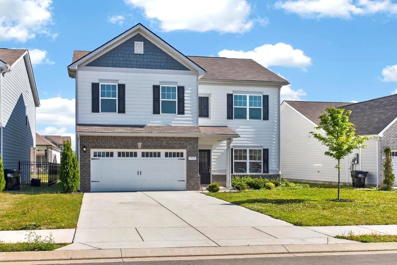 3712 Capstone Dr, Murfreesboro, TN 37128