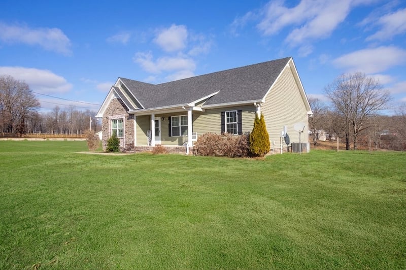 594 Keytown Rd, Portland, TN 37148