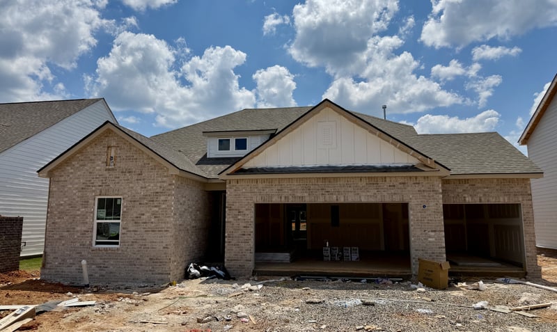 137 Yuma Ln, White House, TN 37188