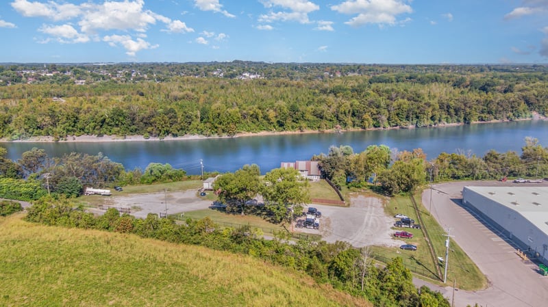 1732 River Hills Dr, Nashville, TN 37210