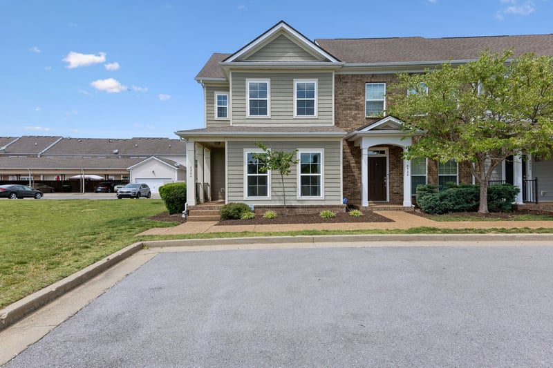 8924 Sunnyfield Way, Nashville, TN 37211