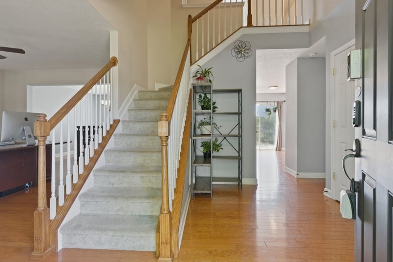 8008 Streamside Dr, Mount Juliet, TN 37122