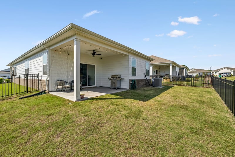 7383 Lang Ave, White House, TN 37188