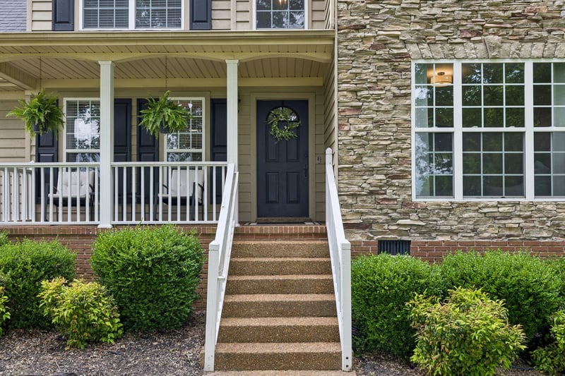 1399 Standing Stone Cir, Columbia, TN 38401