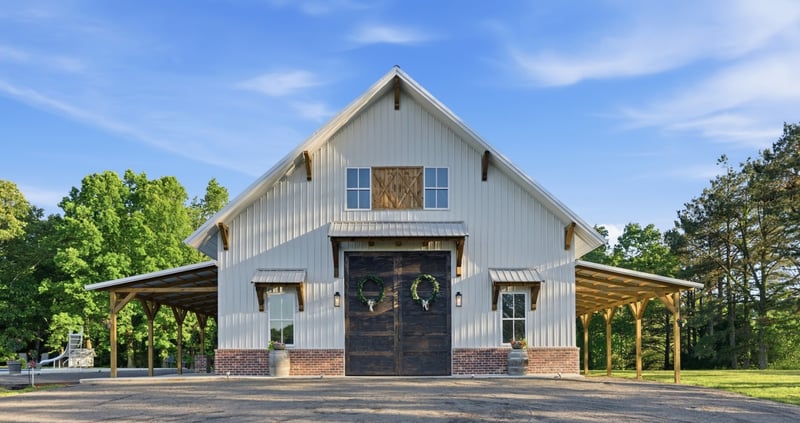 450 Paul Thompson Rd, Bethpage, TN 37022