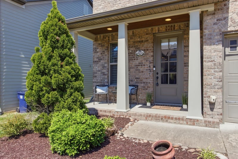 1437 Channing Dr, Thompsons Station, TN 37179