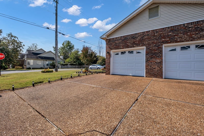 101 Sugar Maple N, Hendersonville, TN 37075