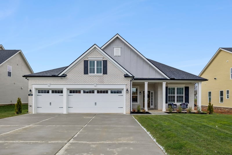837 Odell Dr, White House, TN 37188