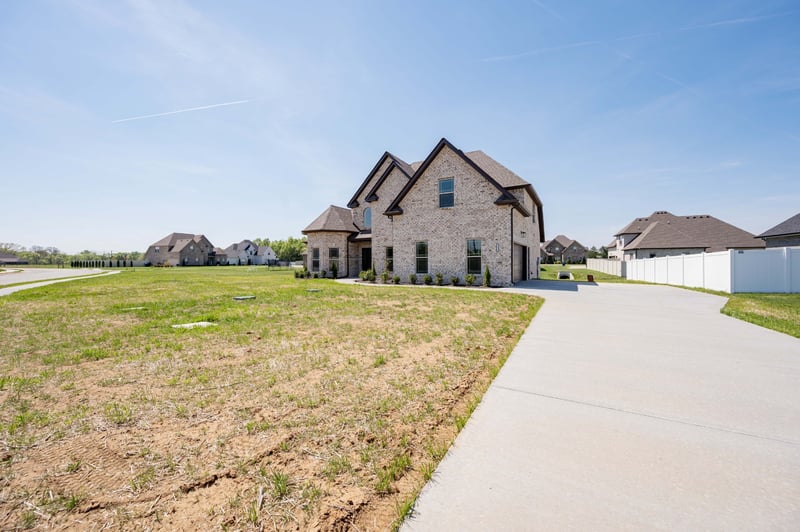 5414 Walnut Farms Blvd, Christiana, TN 37037