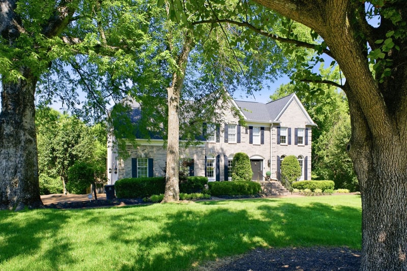 9023 Fallswood Ln, Brentwood, TN 37027