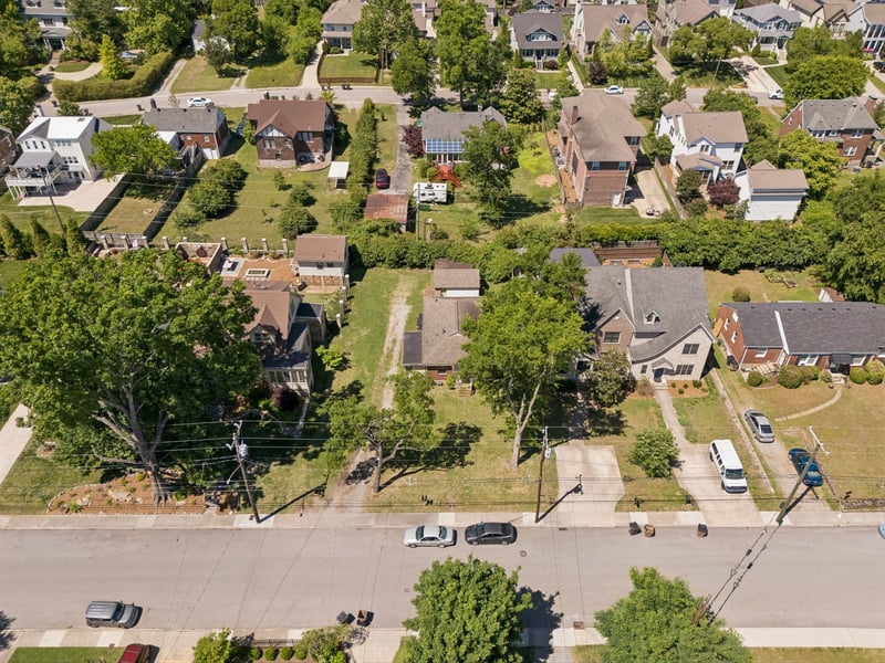 2110A W Linden Ave, Nashville, TN 37212