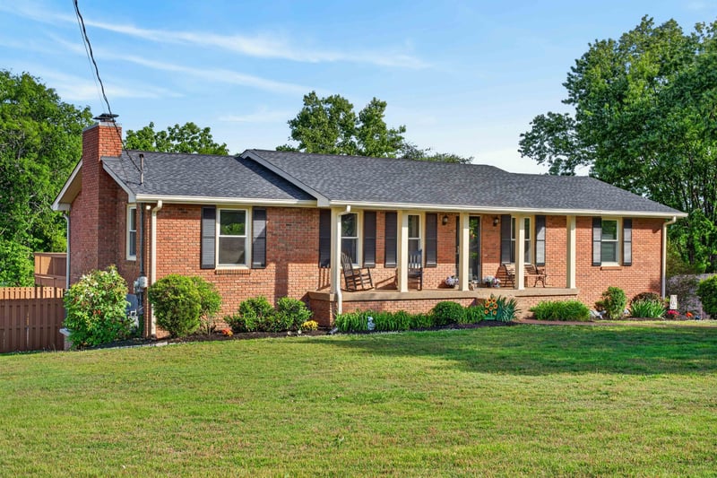 609 Emily Dr, Goodlettsville, TN 37072