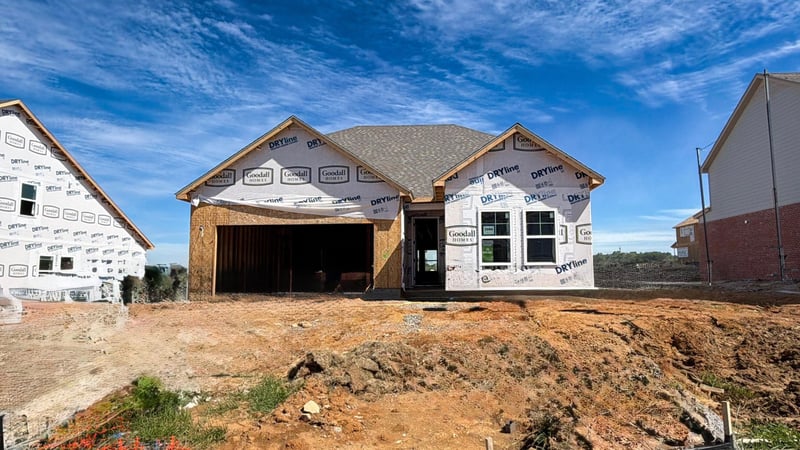 2011 Bennett Creek Dr, Columbia, TN 38401