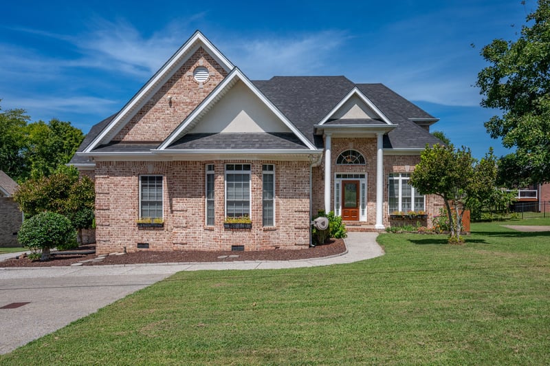 260 Page Dr, Mount Juliet, TN 37122