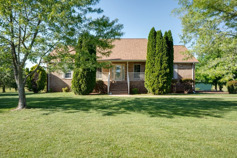 134 N Harris Rd, Portland, TN 37148