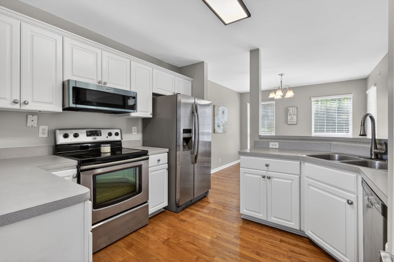 1705 S Bonham Ct, Old Hickory, TN 37138