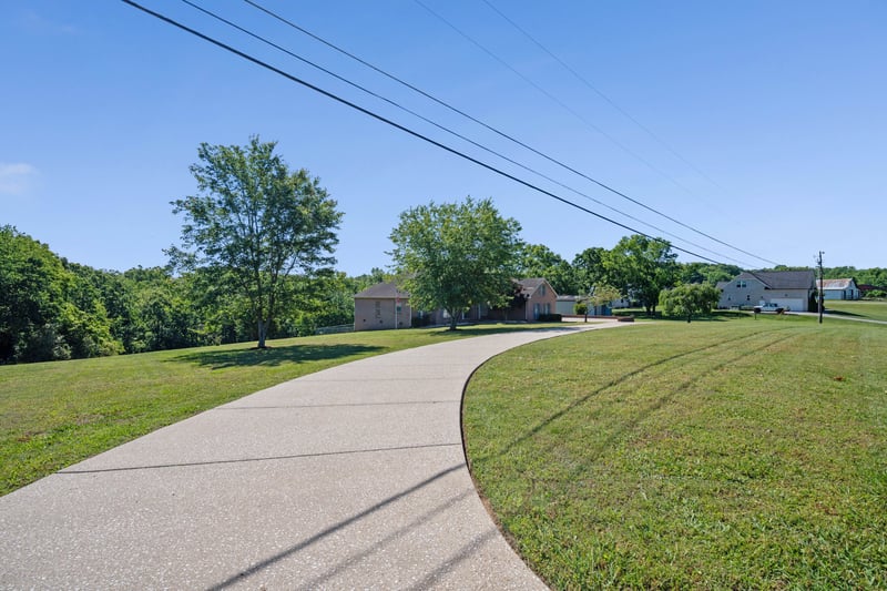 980 Riverview Rd, Mount Juliet, TN 37122