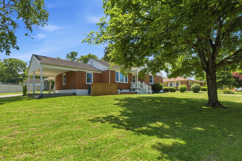 201 W Hillcrest Dr, Gallatin, TN 37066