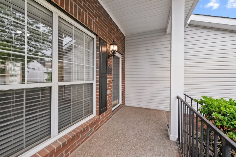 2204 Falcon Creek Dr, Franklin, TN 37067