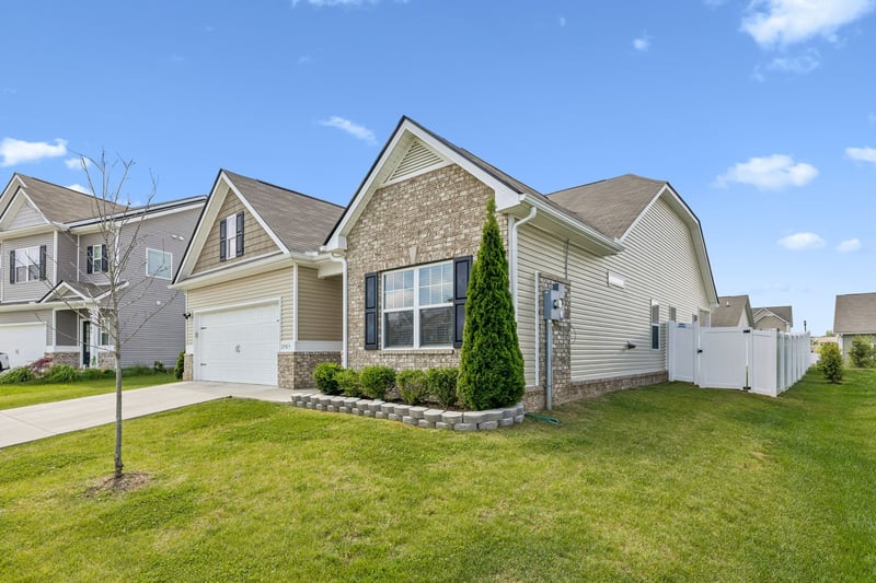 2989 Timewinder Way, Columbia, TN 38401