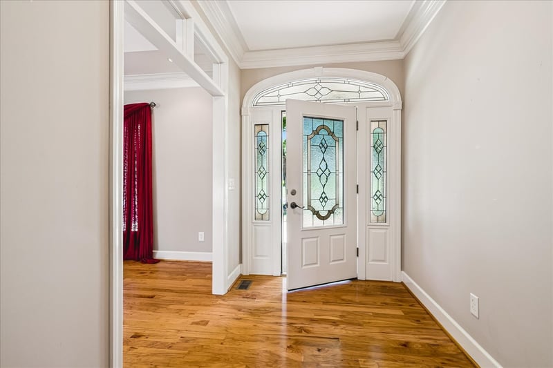210 Montchanin Dr, Old Hickory, TN 37138