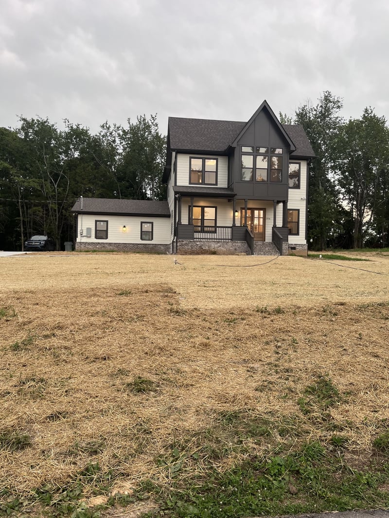 2731 Cave Springs Rd, Springfield, TN 37172