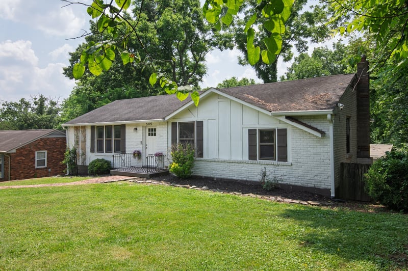 505 Harding Pl, Nashville, TN 37211
