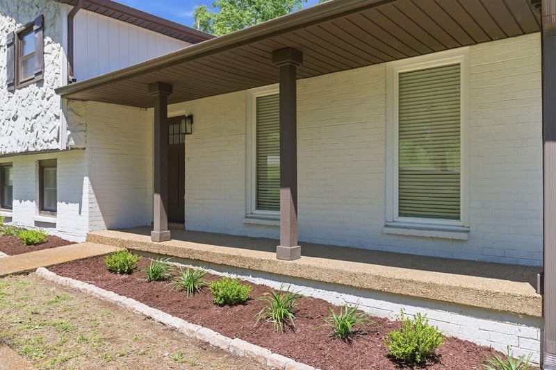 4056 Kings Ln, Nashville, TN 37218