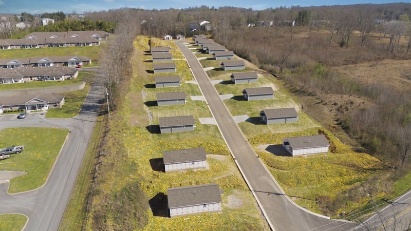 Hill Pl, Dickson, TN 37055
