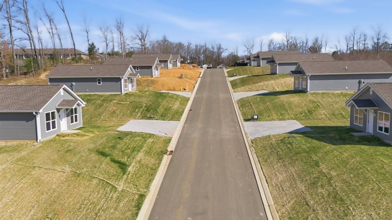 118 Hill Pl, Dickson, TN 37055