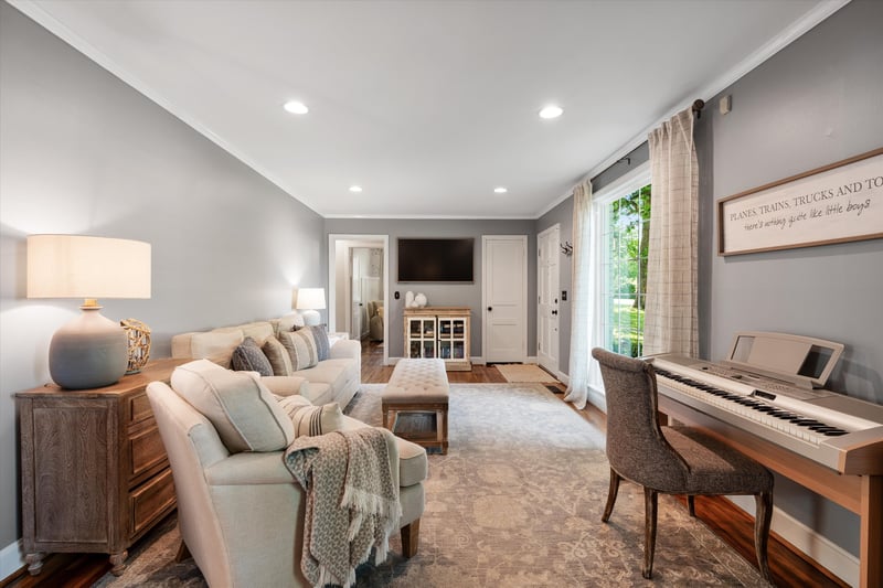 513 Brentlawn Dr, Nashville, TN 37220