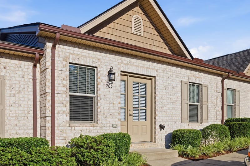 205 Bancroft Ml, Columbia, TN 38401