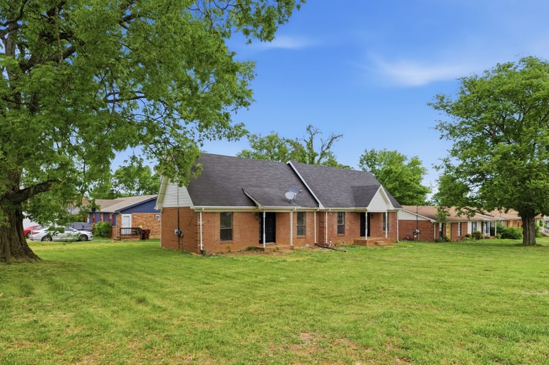 1522 Meadow Bend Dr, Madison, TN 37115