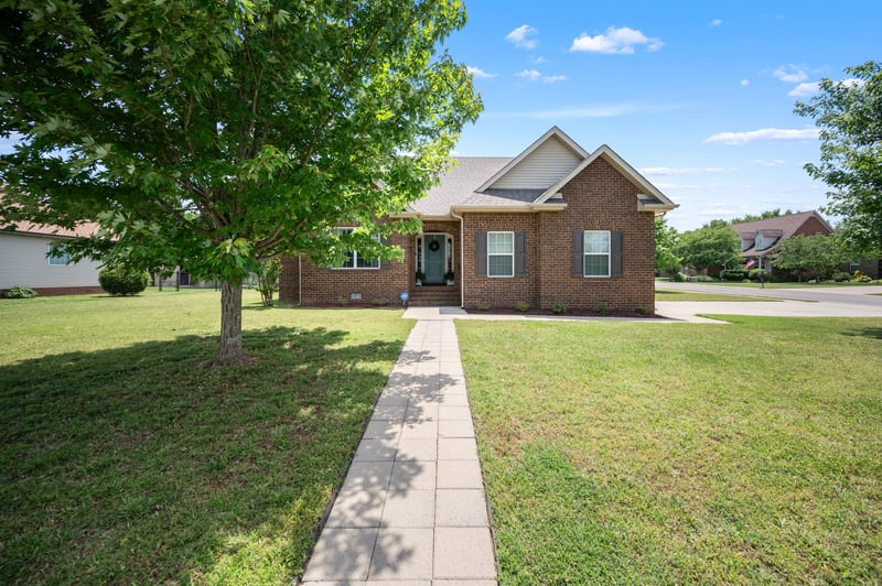 2308 Foxworth Ct, Murfreesboro, TN 37127