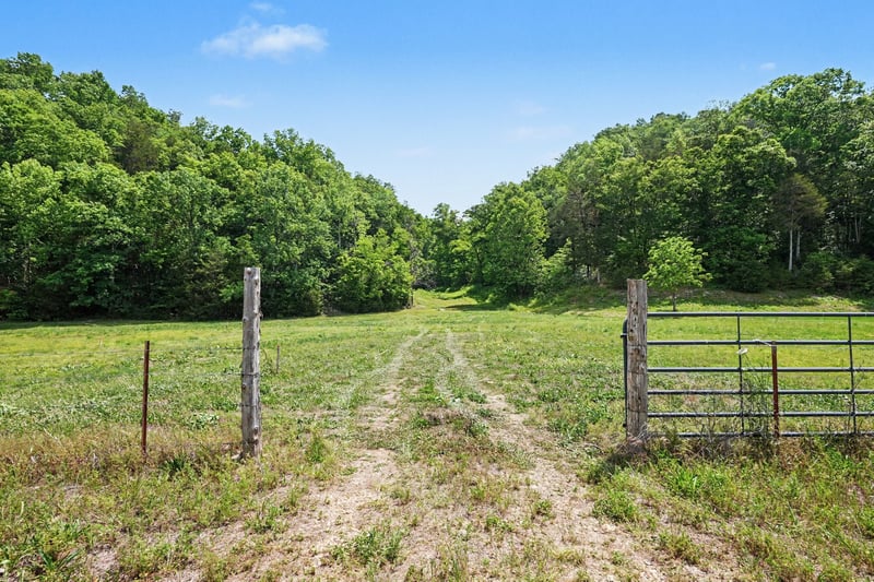 Sams Creek Rd, Ashland City, TN 37015