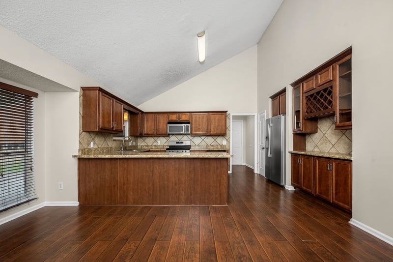 1061 Aire Ct, Murfreesboro, TN 37128