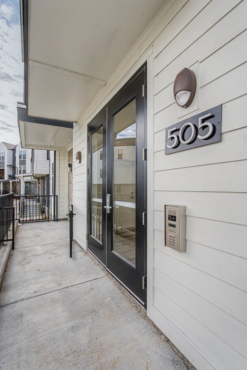 505 Community Ct #302, Nashville, TN 37209