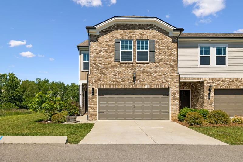 366 Coleman Ct, Columbia, TN 38401